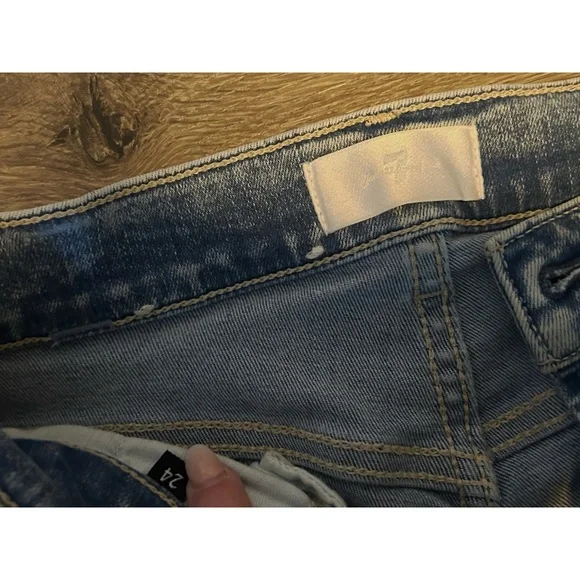 7 for All Mankind Cropped Alexa Wide Leg Jeans | Heidi Wash | Size 24 - Picture 6 of 6